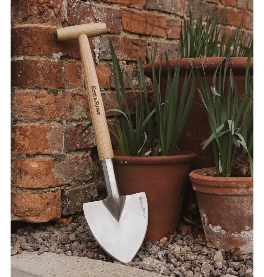 Pelle de plantation